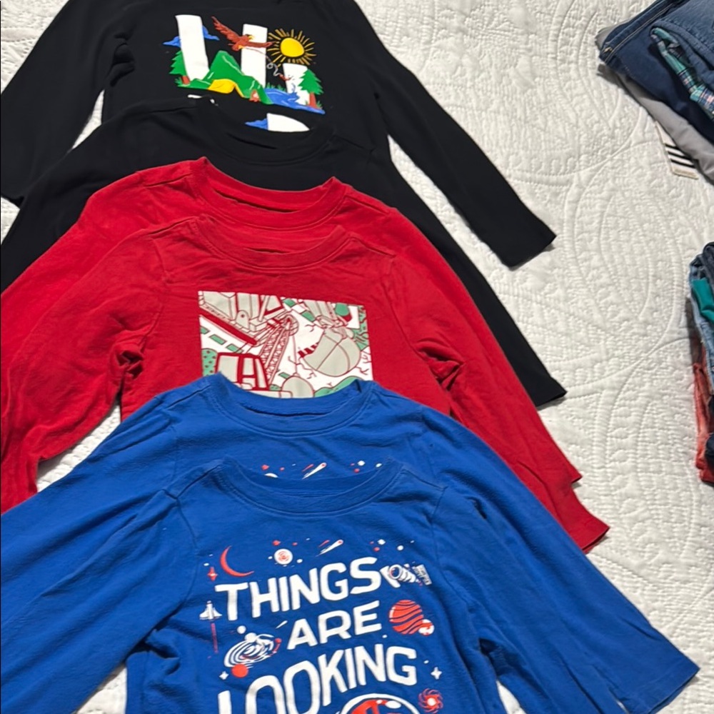 Old Navy Black and Red Long Sleeve Tees